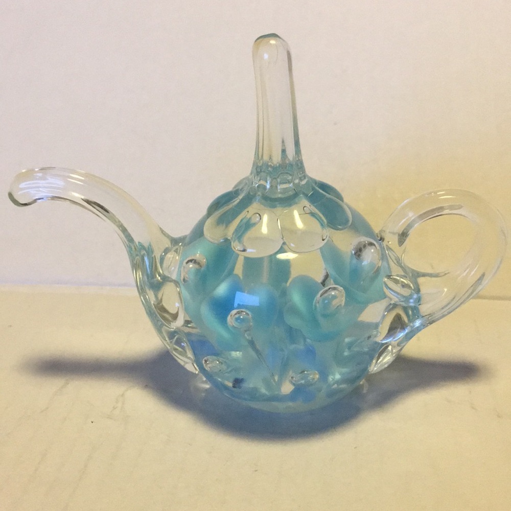 Joe St Clair aqua iris trumpet controlled bubbles